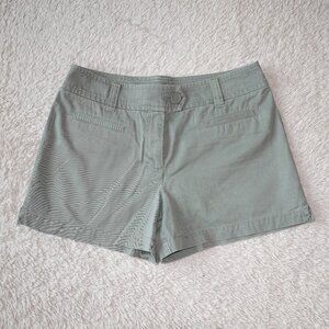 Women's Size 12 Army Green 3.5" Inseam Shorts, 100% Cotton, New York and Company